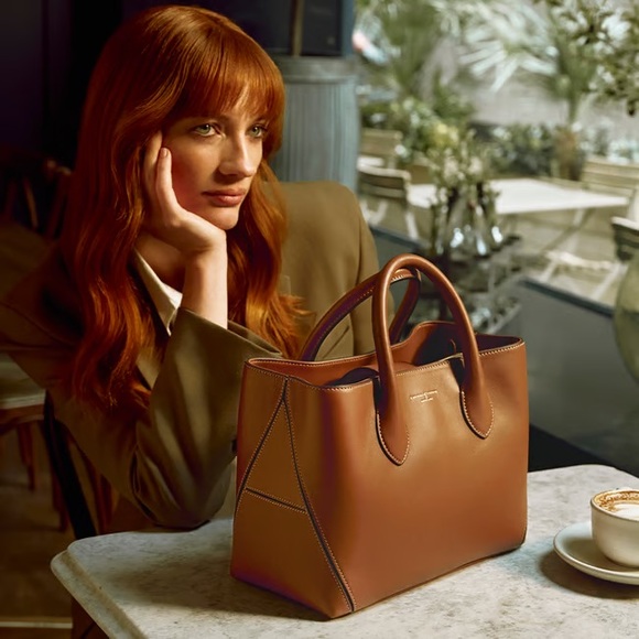 Aspinal of London Midi Tote Smooth Leather - Picture 5 of 8